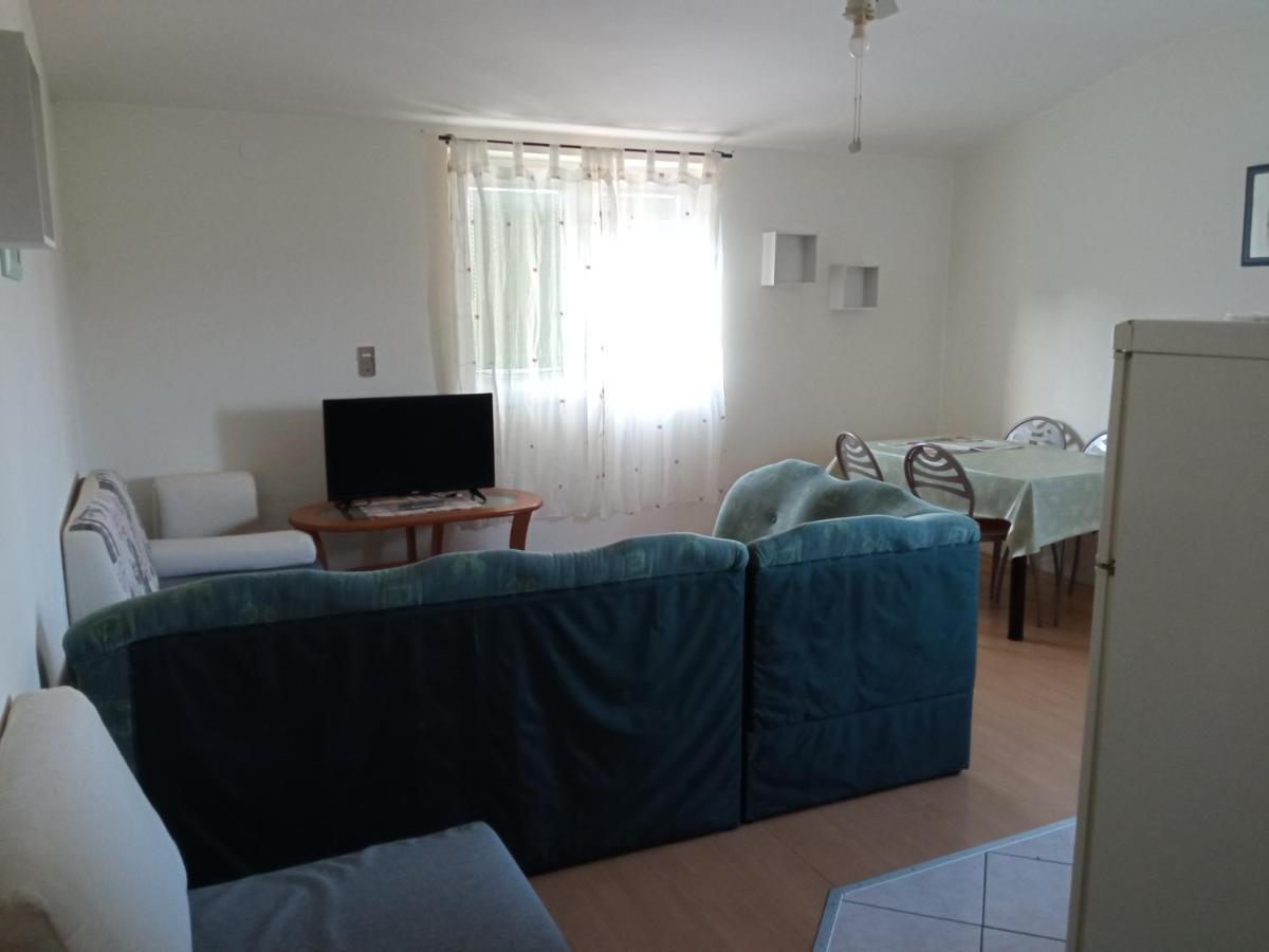PUY Apartments Mamic מראה חיצוני תמונה